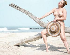Jannat Shaikh Topless Hiding pussy with hat.jpg Jannat Shaikh Topless Photoshoot